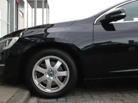 Volvo V60 T3 Momentum thumbnail 55