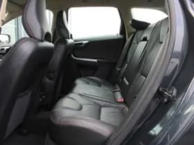 Volvo XC60 3.0 6 Cilinder! T6 AWD Momentum Youngtimer thumbnail 14