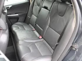 Volvo XC60 3.0 6 Cilinder! T6 AWD Momentum Youngtimer thumbnail 16