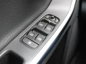 Volvo XC60 3.0 6 Cilinder! T6 AWD Momentum Youngtimer thumbnail 17