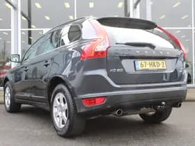 Volvo XC60 3.0 6 Cilinder! T6 AWD Momentum Youngtimer thumbnail 3