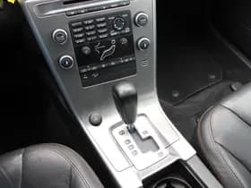 Volvo XC60 3.0 6 Cilinder! T6 AWD Momentum Youngtimer thumbnail 29