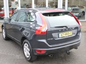 Volvo XC60 3.0 6 Cilinder! T6 AWD Momentum Youngtimer thumbnail 55