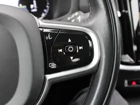 Volvo V60 T8 Recharge AWD Inscription thumbnail 24