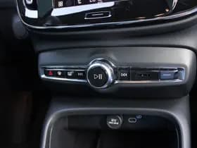 Volvo C40 Single Motor Plus 69 kWh thumbnail 54