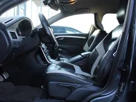 Volvo V70 2.5T Momentum thumbnail 12