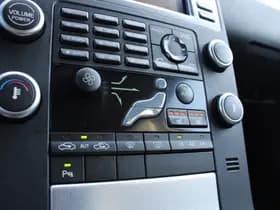 Volvo V70 2.5T Momentum thumbnail 28