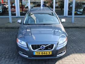 Volvo V70 2.5T Momentum thumbnail 58