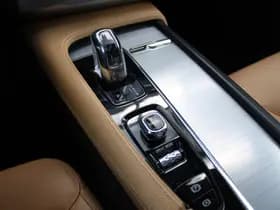 Volvo XC90 T8 Twin Engine AWD Inscription thumbnail 32