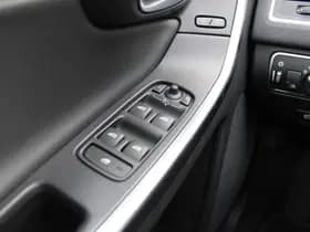 Volvo XC60 T5 FWD Summum thumbnail 18