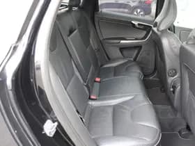 Volvo XC60 T5 FWD Summum thumbnail 42