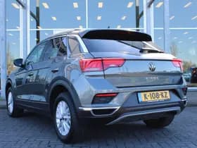 Volkswagen T-Roc 1.5 TSI Automaat Style Business thumbnail 3