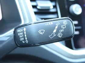 Volkswagen T-Roc 1.5 TSI Automaat Style Business thumbnail 23