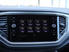 Volkswagen T-Roc 1.5 TSI Automaat Style Business thumbnail 42