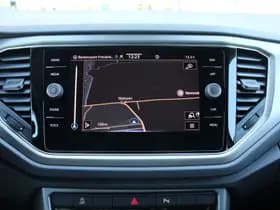 Volkswagen T-Roc 1.5 TSI Automaat Style Business thumbnail 46