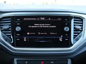 Volkswagen T-Roc 1.5 TSI Automaat Style Business thumbnail 47