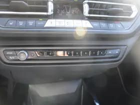 BMW 1 Serie 5-Drs 118i Automaat High Executive thumbnail 28