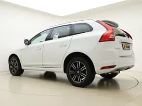 Volvo XC60 D3 150pk Polar+ / Lederen bekleding / Stoelverwarming / Elektr. verstelbare stoel / Trekhaak / All-season banden / thumbnail 11