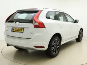 Volvo XC60 D3 150pk Polar+ / Lederen bekleding / Stoelverwarming / Elektr. verstelbare stoel / Trekhaak / All-season banden / thumbnail 13