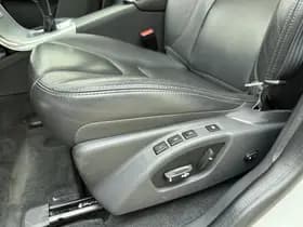 Volvo XC60 D3 150pk Polar+ / Lederen bekleding / Stoelverwarming / Elektr. verstelbare stoel / Trekhaak / All-season banden / thumbnail 15