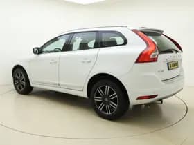 Volvo XC60 D3 150pk Polar+ / Lederen bekleding / Stoelverwarming / Elektr. verstelbare stoel / Trekhaak / All-season banden / thumbnail 9