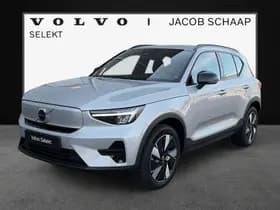 Volvo XC40 Extended Range Plus 82 kWh / Adaptieve cruise control / verwarmbare voorstoelen / Trekhaak /