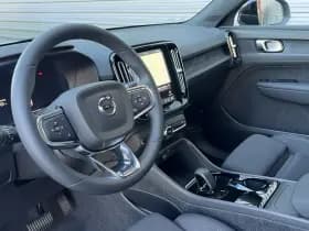 Volvo XC40 Extended Range Plus 82 kWh / Adaptieve cruise control / verwarmbare voorstoelen / Trekhaak / thumbnail 11