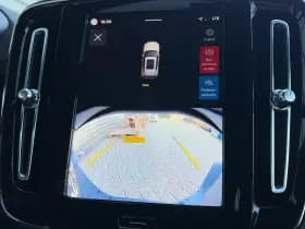 Volvo XC40 Extended Range Plus 82 kWh / Adaptieve cruise control / verwarmbare voorstoelen / Trekhaak / thumbnail 26