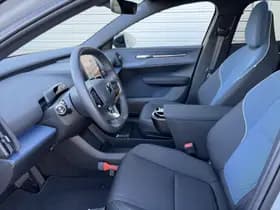 Volvo EX30 Extended Range Ultra 69 kWh / Alleen bij Jacob Schaap / Velgen 21" Everlast / Fusion RED Wrap / Verlaagd / thumbnail 12