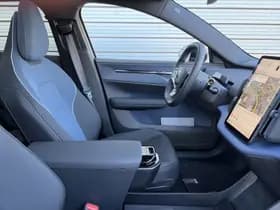 Volvo EX30 Extended Range Ultra 69 kWh / Alleen bij Jacob Schaap / Velgen 21" Everlast / Fusion RED Wrap / Verlaagd / thumbnail 19