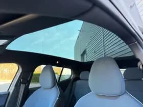 Volvo EX30 Extended Range Ultra 69 kWh / Alleen bij Jacob Schaap / Velgen 21" Everlast / Fusion RED Wrap / Verlaagd / thumbnail 32