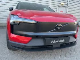 Volvo EX30 Extended Range Ultra 69 kWh / Alleen bij Jacob Schaap / Velgen 21" Everlast / Fusion RED Wrap / Verlaagd / thumbnail 6