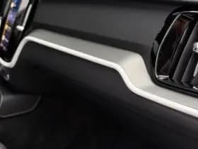 Volvo V60 T6 Plug-in hybrid AWD Plus Dark / I Love Sweden uitvoering / Exterieur Styling kit / 19" Velgen / Sport stoelen / thumbnail 16