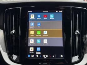 Volvo V60 T6 Plug-in hybrid AWD Plus Dark / I Love Sweden uitvoering / Exterieur Styling kit / 19" Velgen / Sport stoelen / thumbnail 30