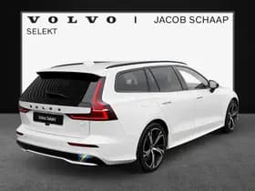 Volvo V60 T6 Plug-in hybrid AWD Plus Dark / I Love Sweden uitvoering / Exterieur Styling kit / 19" Velgen / Sport stoelen / thumbnail 4