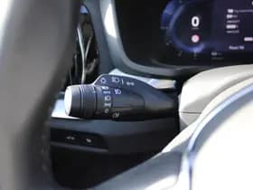 Volvo V60 T6 Plug-in hybrid AWD Essential Bright thumbnail 21