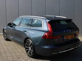 Volvo V60 T6 Plug-in hybrid AWD Essential Bright thumbnail 7
