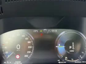 Volvo XC60 2.0 Recharge T6 AWD R-Design / 21 Velgen / Treeplanken / Sport stoelen / thumbnail 19