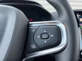 Volvo EX40 Extended Range Ultra 82 kWh / 360 Camera / Kantel/schuifdak / Elektrische voorstoelen / thumbnail 21