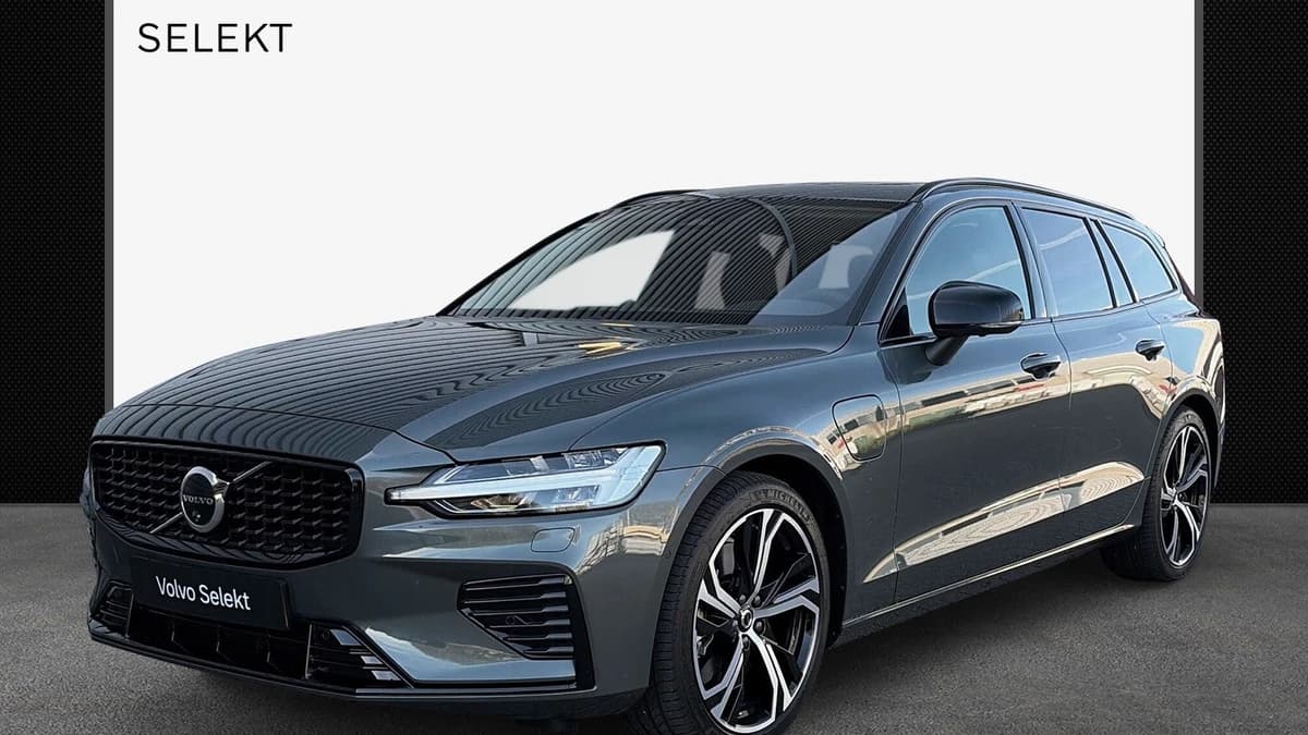 Volvo V60 T6 Plug-in hybrid AWD Ultra Dark / Massage / B&W audio / Stoelventilatie / Panoramadak / — foto 1