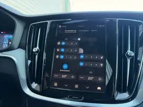 Volvo V60 T6 Plug-in hybrid AWD Ultra Dark / Massage / B&W audio / Stoelventilatie / Panoramadak / thumbnail 26