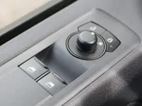 Ford Transit Custom 2.0 TDCI 110 KAR-edition | Trekhaak | Cruise | Clima.. thumbnail 19