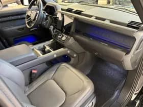 Land Rover Defender P300e 110 S PHEV thumbnail 98