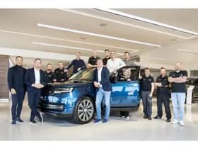 Land Rover Range Rover P550e SV PHEV thumbnail 46