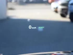 Land Rover Range Rover P550e SV PHEV thumbnail 90