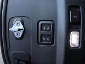 Land Rover Defender 110 6.2 V8 Automaat thumbnail 51