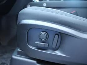 Land Rover Defender 2.0 P300e 110 X-Dynamic HSE thumbnail 56