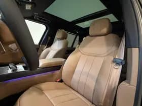 Land Rover Range Rover 3.0 P460e LWB HSE PHEV thumbnail 11