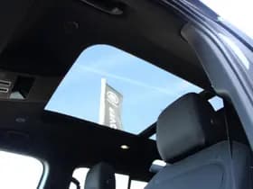 Land Rover Defender P300e 110 X-Dynamic SE PHEV thumbnail 66