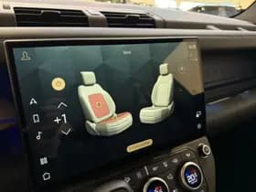 Land Rover Defender P300e 110 X-Dynamic SE PHEV thumbnail 95